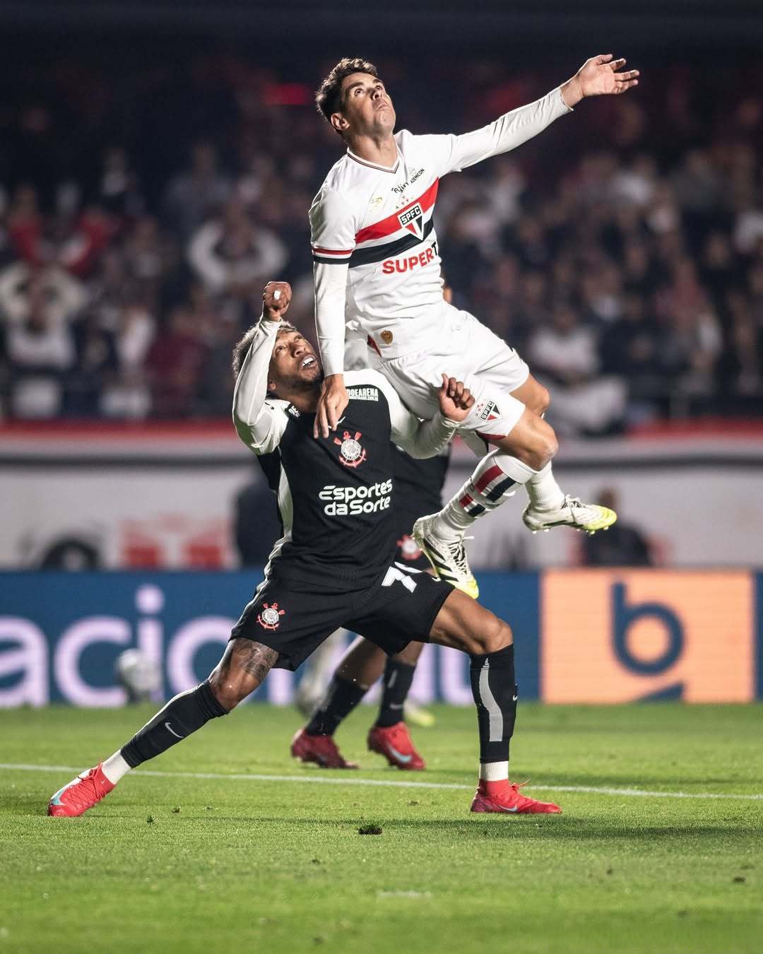 文班亚马复出首秀出彩，川崎前锋主场血战AC米兰，豪取3连胜的简单介绍